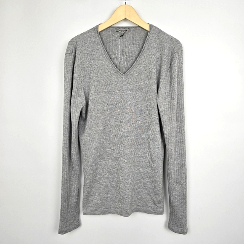 Le Chateau Men's Heathered Grey V-Neck Chevron Knit Long Sleeves Sweater Size L